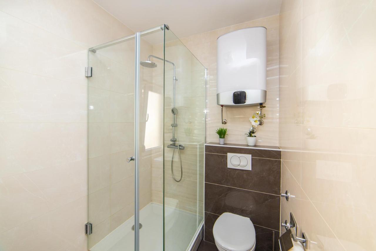 Apartman Karlo - Grad Ploce, Croatia Ploče
