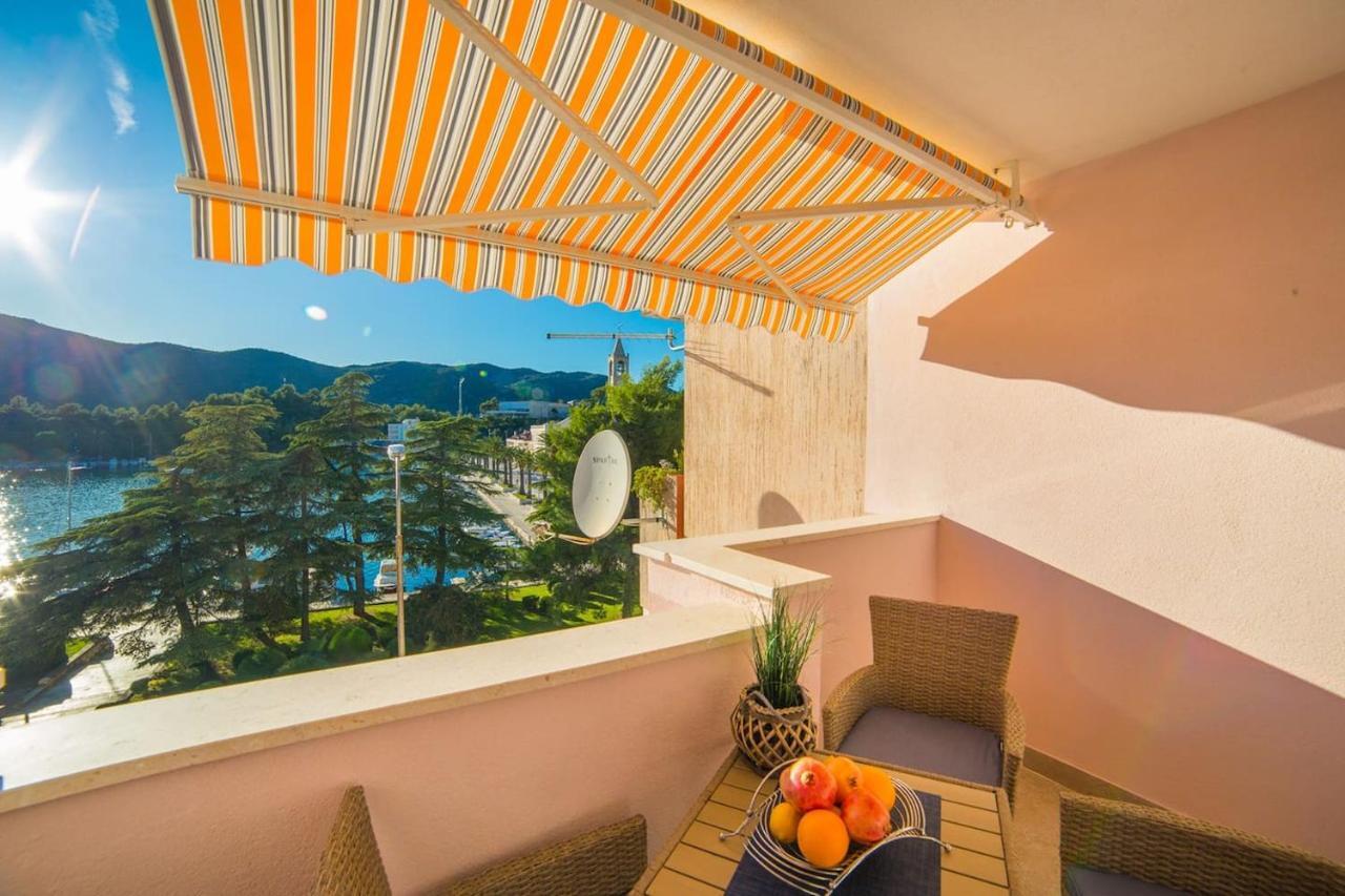 Karlo - Grad Ploce, Croatia Apartman *