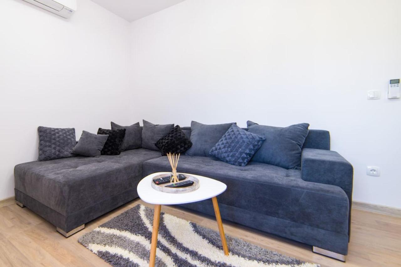 Karlo - Grad Ploce, Croatia Apartman Ploče